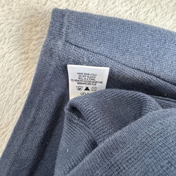 Woolrich Womens Walnut Hill Vest XL Lapis Blue Floral Embroidered Zip V-Neck New - Picture 5 of 8